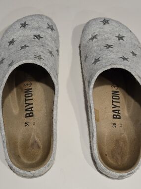 Anthropologie Bayton Chatel Star Patterned Wool Clogs Size 38 EU 8 US